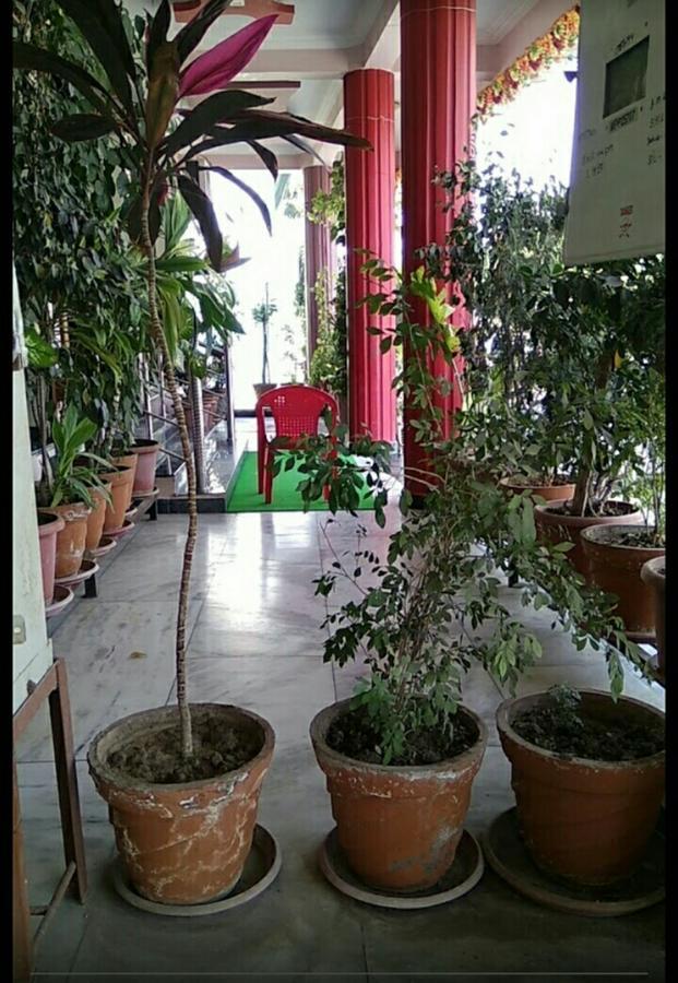 Ganga Palace 호텔 우자인 외부 사진